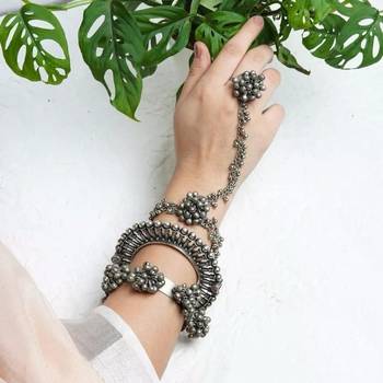 Beautiful antique handmade ghungroo adjustable hand harness for women and girls 1