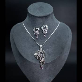 Heart design american diamond zirconia pendant set with chain and earrings 2