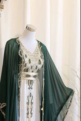 Women's Green and White Georgette Kaftan 2