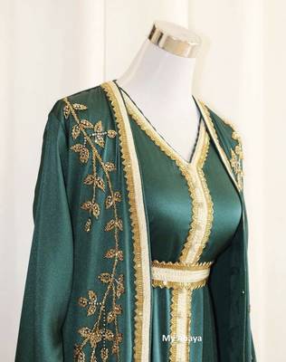 Green and White Wedding Kaftan for Women 2