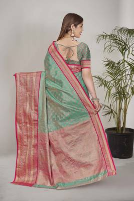 Sea green kanchipuram pattu silk traditional contrast zari woven saree 3