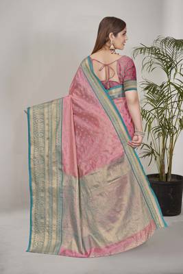 Pink kanchipuram pattu silk traditional contrast zari woven saree 3