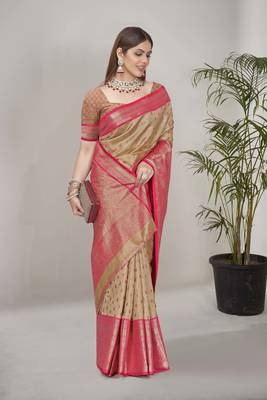 Chickoo kanchipuram pattu silk traditional contrast zari woven saree 2