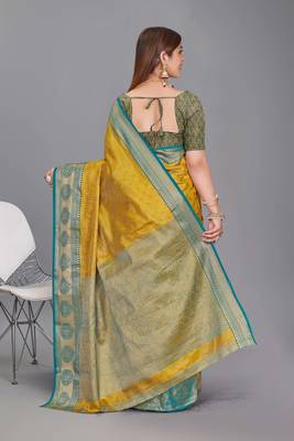 Yellow kanchipuram pattu silk traditional contrast zari woven saree 3