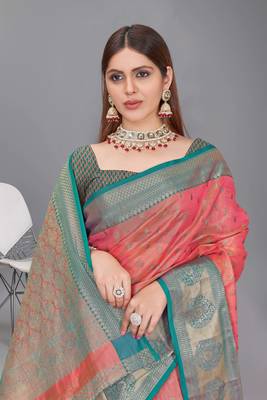 Peach kanchipuram pattu silk traditional contrast zari woven saree 4
