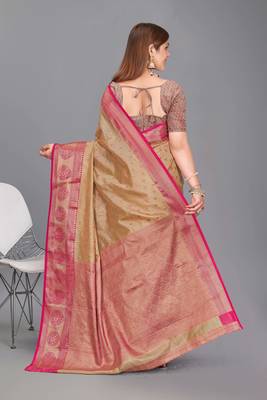 Chickoo kanchipuram pattu silk traditional contrast zari woven saree 3
