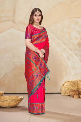 Pink Muniya Paithani Silk Zari Woven Saree 2