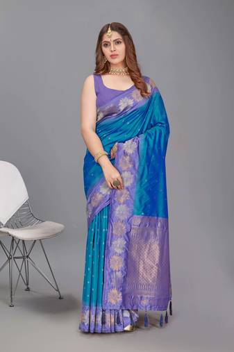 Blue Soft Silk Floral Border Dual Zari Woven Saree