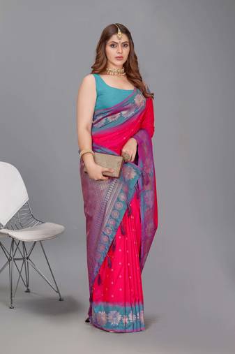 Pink Soft Silk Floral Border Dual Zari Woven Saree