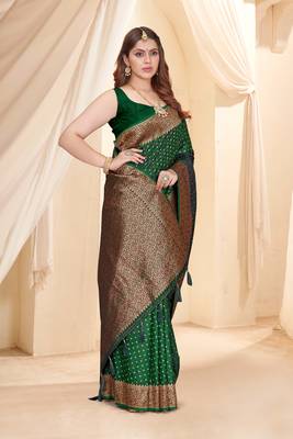 Dark Green Faux Banarasi Katan Silk Zari Woven Saree 1