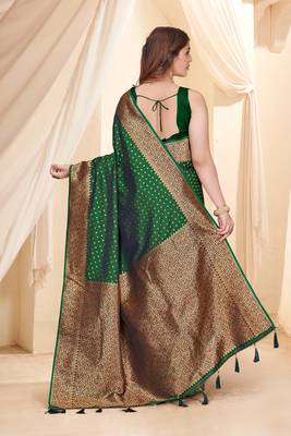Dark Green Faux Banarasi Katan Silk Zari Woven Saree 3