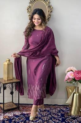 Wine rayon slub thread zari embroidery work kurta pant set 2