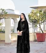Black Embroidered Georgette Semi_Stitched Semi_Stitched Party Wear Salwarsuit