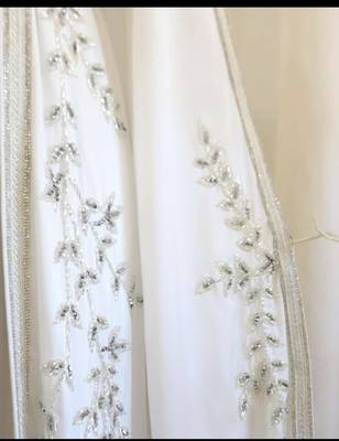 White Georgette Zari Embroidered Kaftan 2