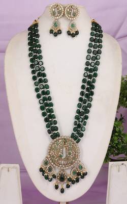 Semi precious beads with victorian pendant set 1