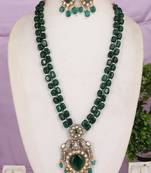 Semi precious beads with victorian pendant set
