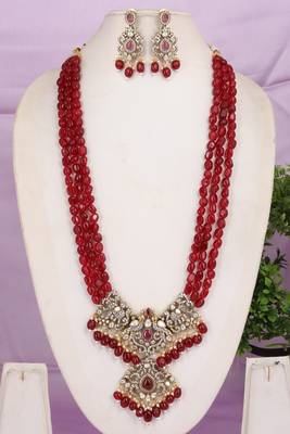 Semi precious beads with victorian pendant set 1