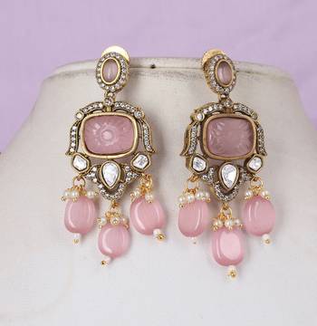 Semi precious beads with victorian pendant set 2