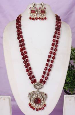 Semi precious beads with victorian pendant set 1