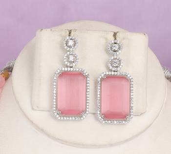 Semi precious beads with zerkon stone pendant set 2