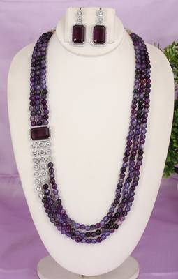 Semi precious beads with zerkon stone pendant set 1