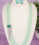 Semi precious beads with zerkon stone pendant set