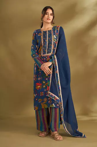 Blue viscose crepe printed kurta sets