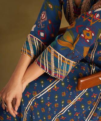 Blue viscose crepe printed anarkali sets 4