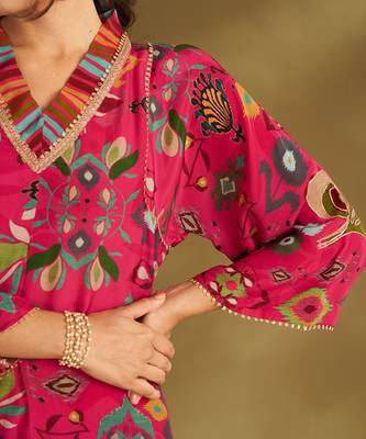 Pink viscose crepe printed kurta sets 4