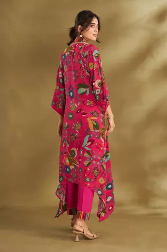 Pink viscose crepe printed kurta sets