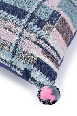 Mezposh blue, pink & multi checkered cotton acrylic jacquard cushion cover (16"x16") 5