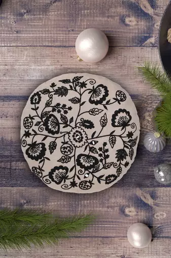 Mezposh beige & black floral embroidered chambray canvas cushion cover (16 inch dia)