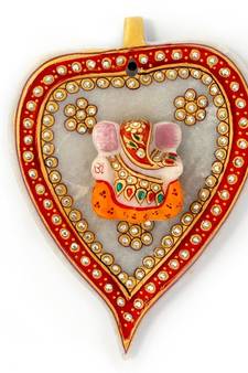 Gold Painted Lord Ganesha Idol On Leaf In Marble Diwali Special Gift 382
