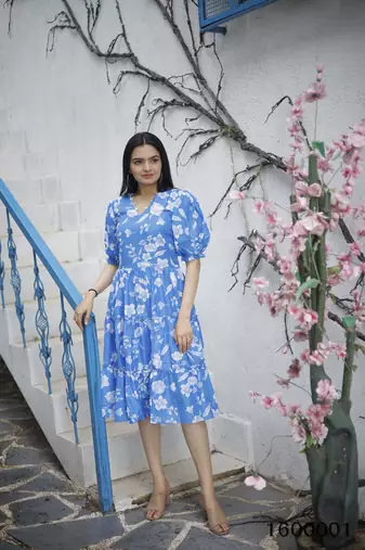 Blue colour beautiful girlish short kurti for party looks