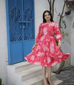 Pink colour beautiful girlish short kurti for party looks