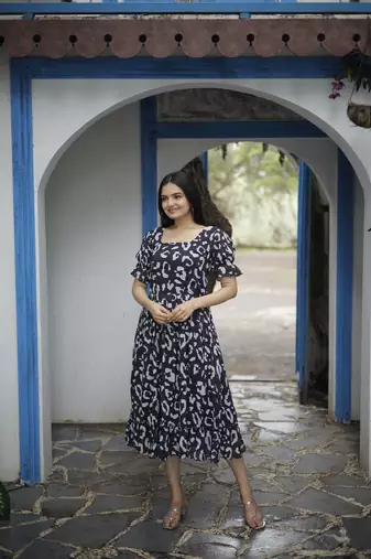Black colour georgette smart party kurti