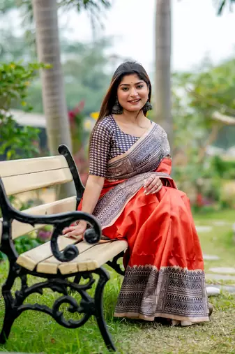 Ethnic Wear Orange tussar silk blend Zari Woven Traditional Saree