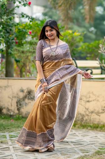 Ethnic Wear Beige tussar silk blend Zari Woven Traditional Saree