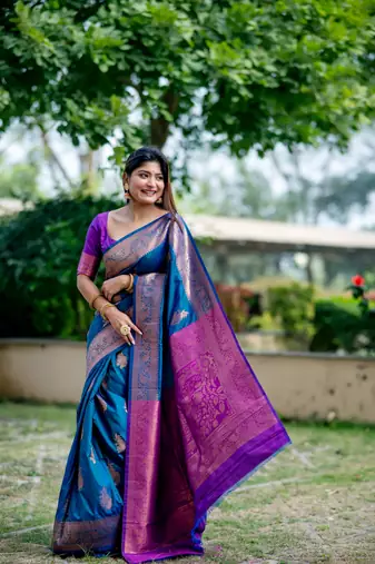 Blue Ethnic tussar silk blend Zari Woven Saree