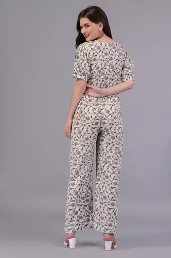 white cotton jump suit set