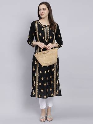 hand embroidered black cotton lucknowi chikan kurta 2