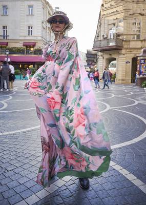 Printed Baby Pink Colour Crepe silk blend Saree 1