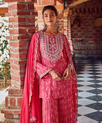 Fuchsia pink georgette gharara set 2