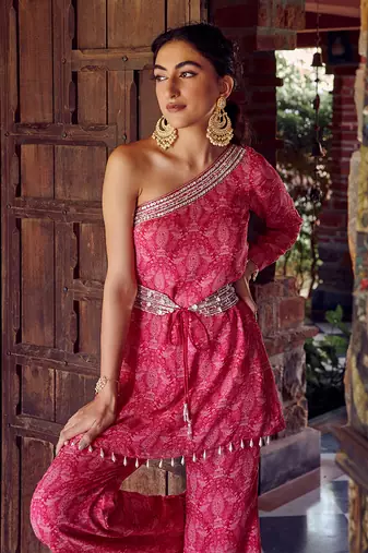 Fuchsia pink georgette co-ord set