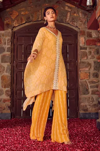 Mayan gold georgette embroidered kaftan set