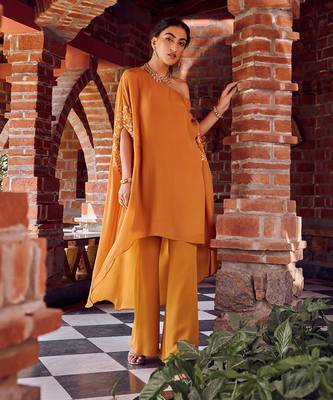 Mayan gold crepe kaftaan set 1