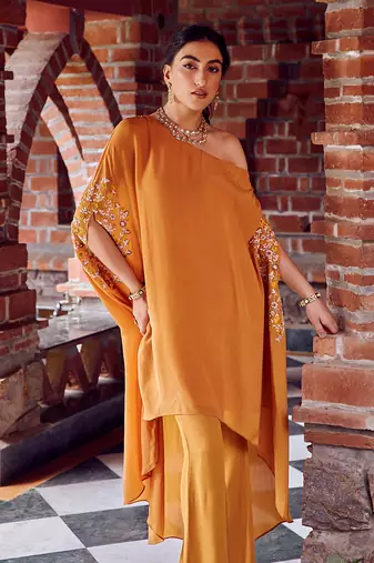 Mayan gold crepe kaftaan set
