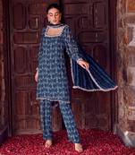 Midnight blue georgette embroidred kurta set