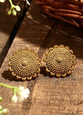 Gold Plated-Plated Floral Shaped Earrings 1