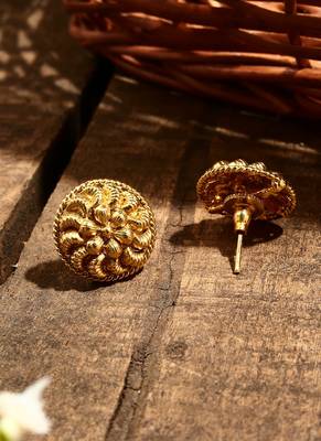 Round Gold Plated Earrings 1